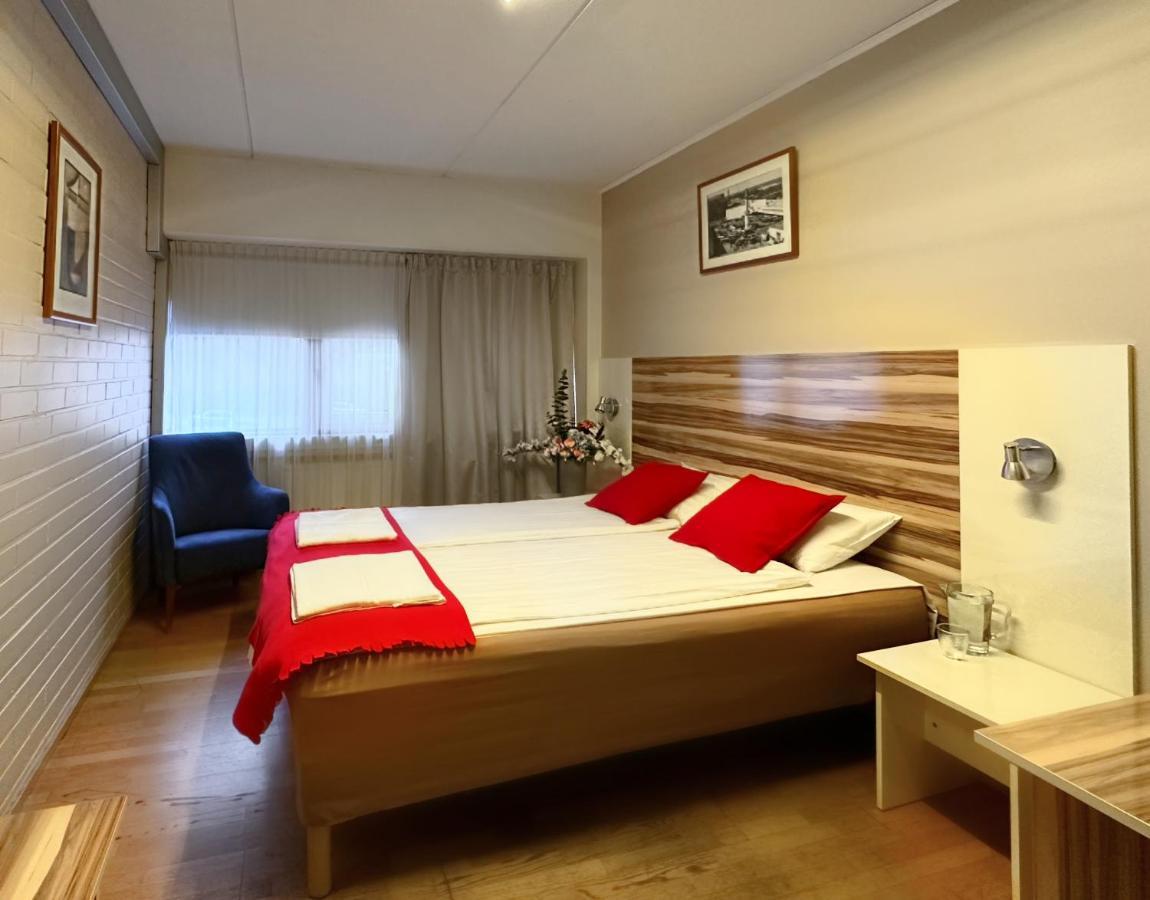 Hotelli Arkadia & 2*